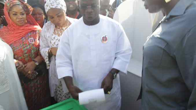 Kogi Guber: Governor Bello Casts His Vote (photos & video)