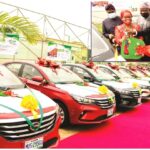 See the Cars Governor Sanwo-Olu Gifted 13 Outstanding Teachers in the State (photos)