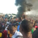 Insecurity: Angry Residents Block Abuja-Kaduna Highway, Cause Heavy Traffic